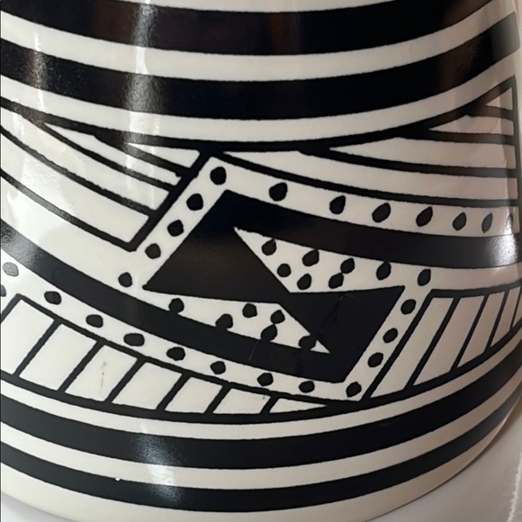 The Treasure Chest Las Cruces New Mexico Southwest mug 1998 No.3 Geometric Mug - Picture 2 of 12